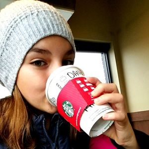 Meet your Posher, Danielle